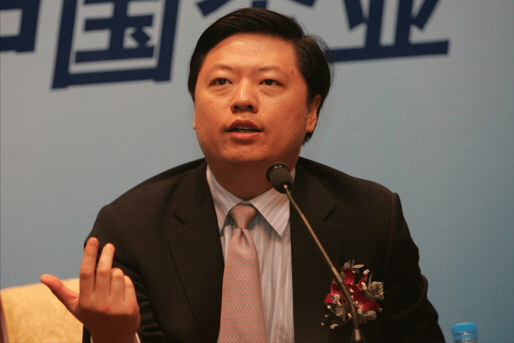 关于17岁青年参军前的近视手术探讨，探讨近视手术对青年参军的影响，以一名17岁青年为例