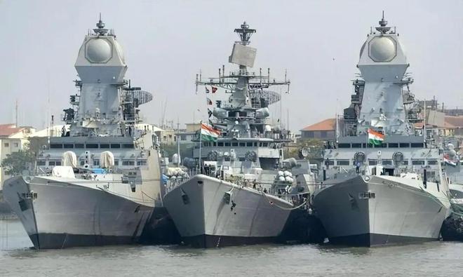 揭秘中国海军军舰155号,强大的实力与不凡的历程,揭秘中国海军军舰155号,实力强大与历程非凡的传奇之旅