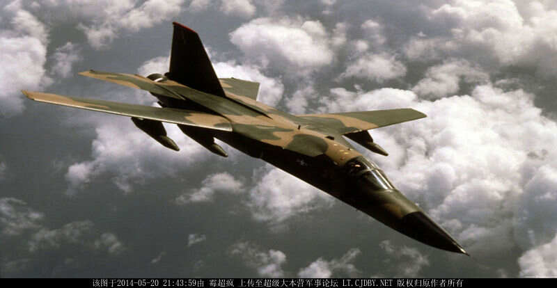 F111战术轰炸机，空中巨鹰的传奇故事，F111战术轰炸机，空中巨鹰的传奇之旅