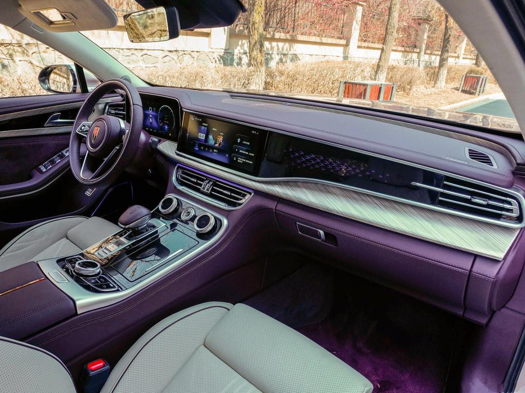 豪华与科技融合