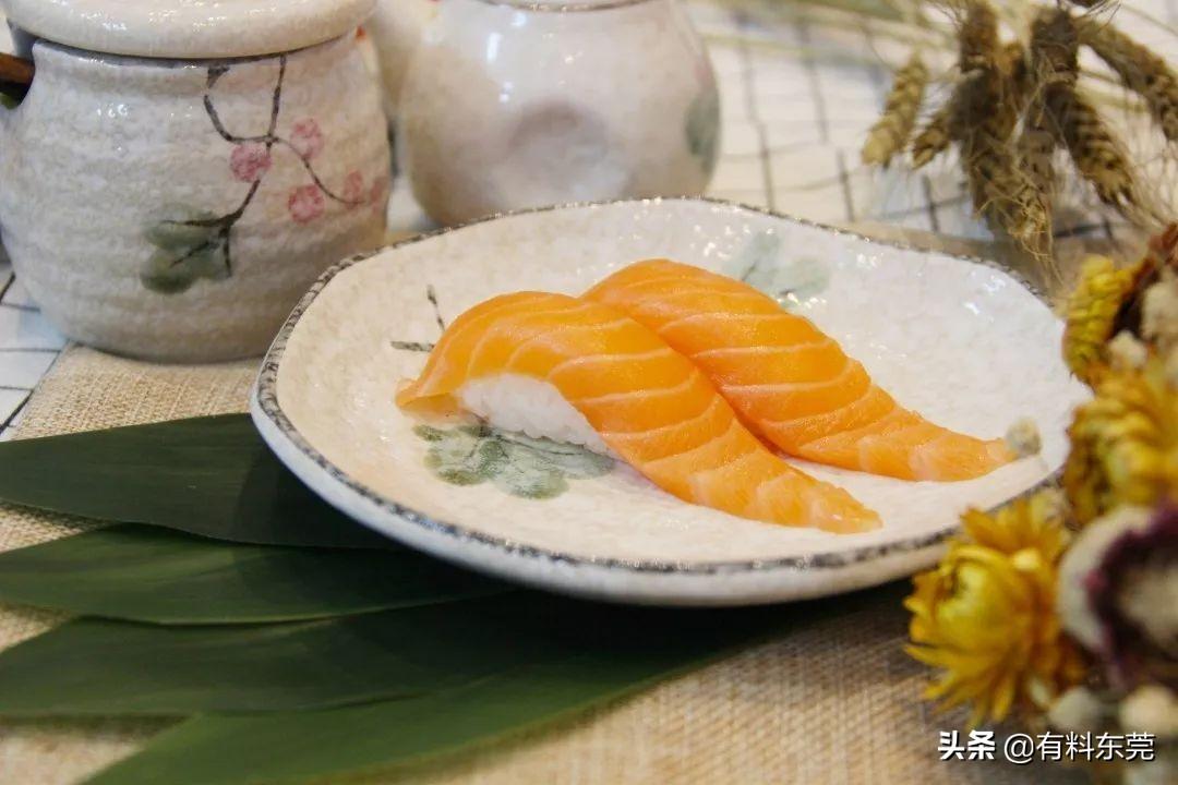 航空母舰等级划分,全球海军力量的分类与解析,全球航空母舰等级划分与海军力量分类解析