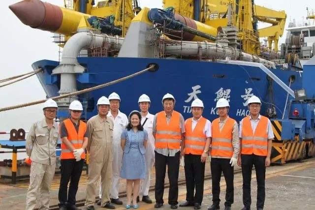 世界十大重工业巨头,探究其发展历程与未来展望,世界十大重工业巨头,发展历程探究与未来展望