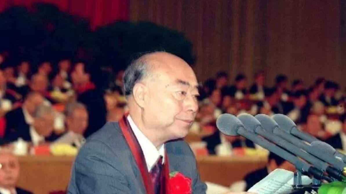 揭秘两弹一星之父，秒懂百科带您探寻背后的传奇人物，揭秘两弹一星之父背后的传奇人生