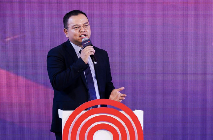 Sun总参谋长助理博客2012，军事战略与科技创新的交汇点，军事战略与科技创新交汇点，Sun总参谋长助理博客2012解读