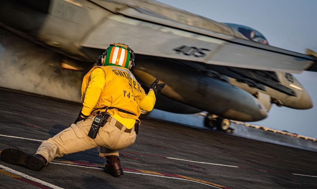 探究1996年军演结束的原因,揭秘,为何1996年军演结束的原因何在?