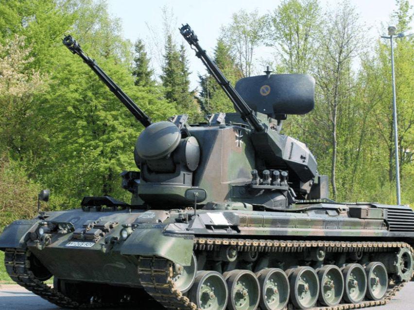 揭秘中国经典防空武器——63式自行高炮，揭秘中国经典防空武器，63式自行高炮详解