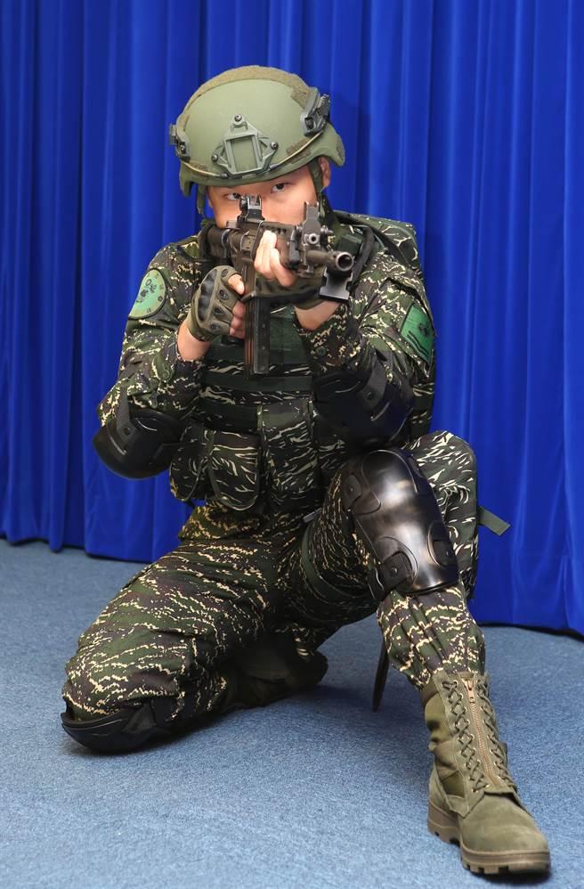 海军70周年纪念钞,纪念辉煌历史,展望海洋强国未来,海军70周年庆典纪念钞,辉煌历史回顾与海洋强国未来展望