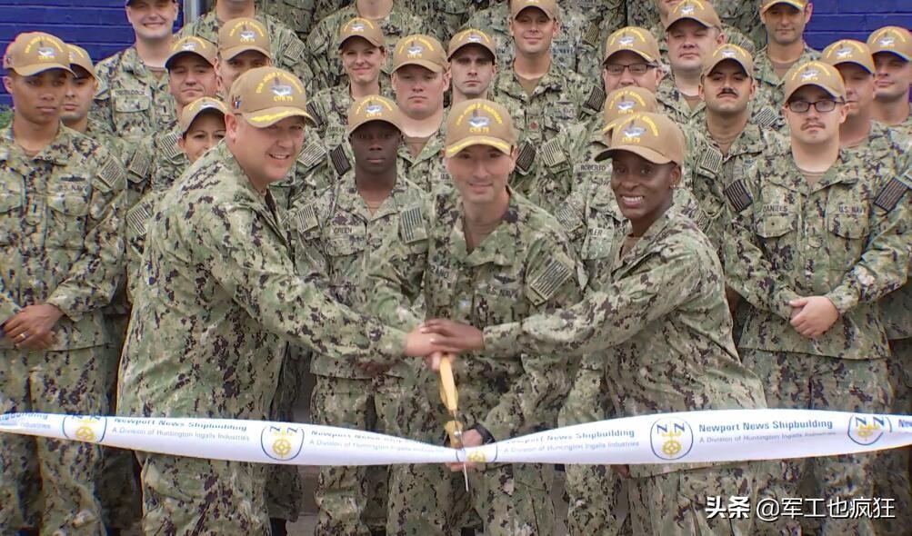 航母下水仪式高清视频,展现国家力量与荣耀的瞬间,航母下水仪式盛况实录,国家力量与荣耀的辉煌瞬间