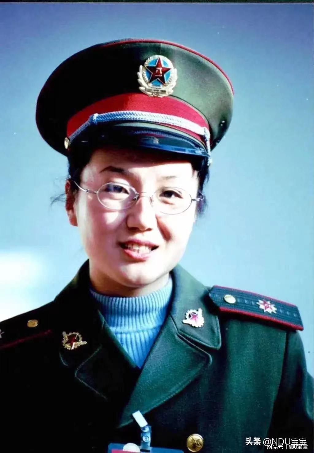 李莉国防大学简历，一位杰出军事人才的成长轨迹，李莉国防大学成长轨迹，杰出军事人才的崛起之路
