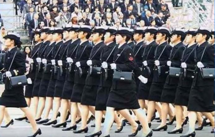 各国阅兵式瞬间,荣耀与力量的展现,全球阅兵精彩瞬间,荣耀与力量的汇聚