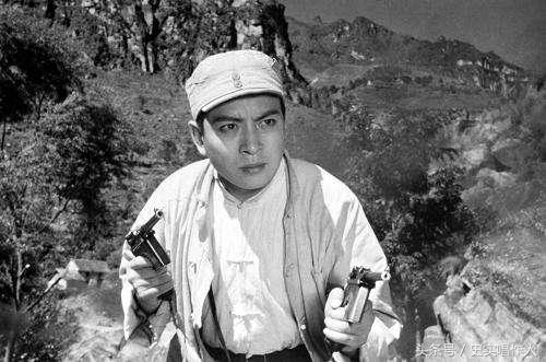 儿童抛壳驳壳枪,一种寓教于乐的儿童玩具,寓教于乐的儿童抛壳驳壳枪玩具