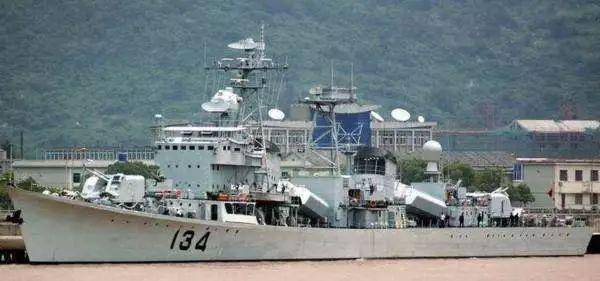 关于遵义舰的最新消息,揭秘中国海军新利器——遵义舰的荣耀与未来,揭秘中国海军新利器,遵义舰的荣耀与未来展望