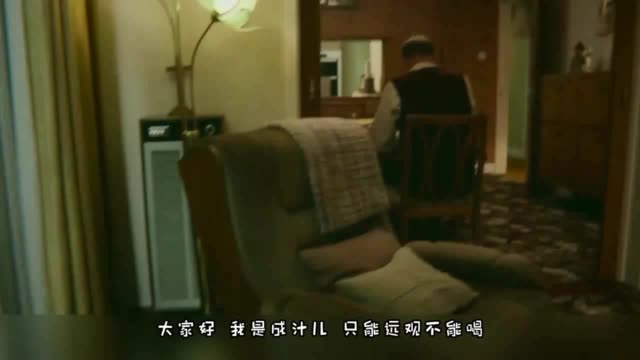 女子裤裆藏枪,社会现象下的深度思考,女子裤裆藏枪背后的社会现象深度剖析