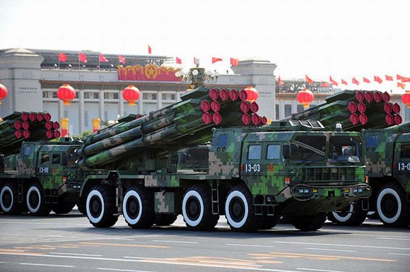 火箭炮方队,展现现代化军事力量的独特魅力,火箭炮方队,现代化军事力量的独特魅力展示