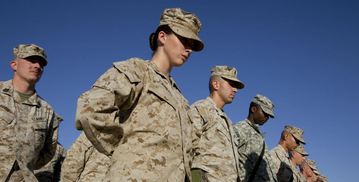 上航母服役的士兵要求,精英选拔与卓越训练的综合体现,航母士兵精英选拔与卓越训练的综合要求,服役标准揭秘