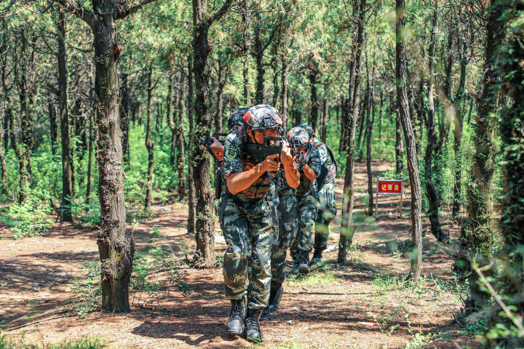武警部队第一机动总队,新时代的钢铁先锋,武警第一机动总队,新时代的钢铁先锋