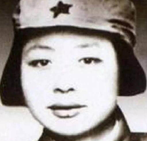 李德在中国有孩子吗?——关于一位传奇人物的家庭生活探究,李德在中国的家庭与生活,关于是否有子女的探究。