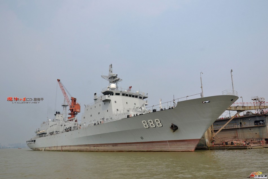 解放军补给舰，海上力量的重要支柱，解放军补给舰，海上力量的关键支柱