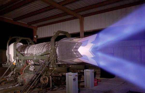 涡扇发动机,涡扇-15的诞生与研发历程,涡扇发动机新星,涡扇-15的诞生与研发历程揭秘