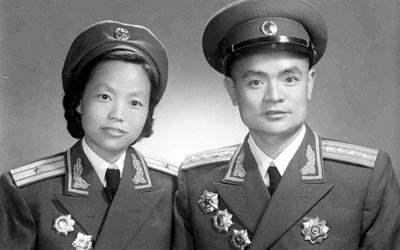 第二野战军上将名单及其历史贡献,第二野战军上将名单及其历史贡献概览