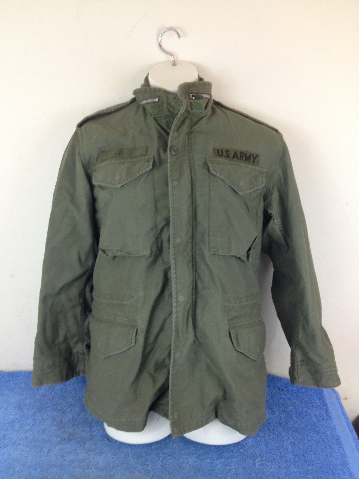 美军经典M65风衣,历史、特点与现代价值,美军经典M65风衣,历史传承、特点解析与现代价值探讨