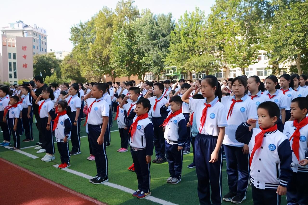 三面旗帜下的荣耀——纪念2019国庆大阅兵,纪念国庆大阅兵,三面旗帜下的荣耀时刻