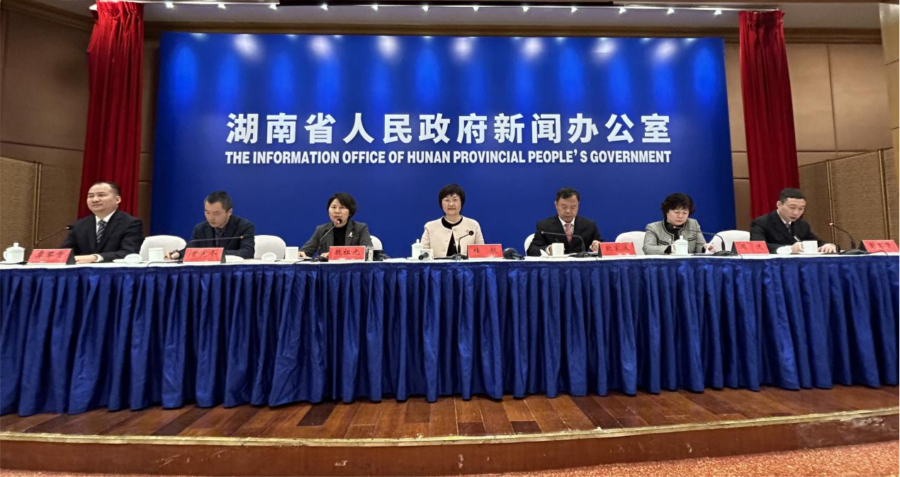 凤凰网湖南新闻,传递湖南声音,展现地方魅力,凤凰网湖南新闻,展现地方魅力,传递湖南声音