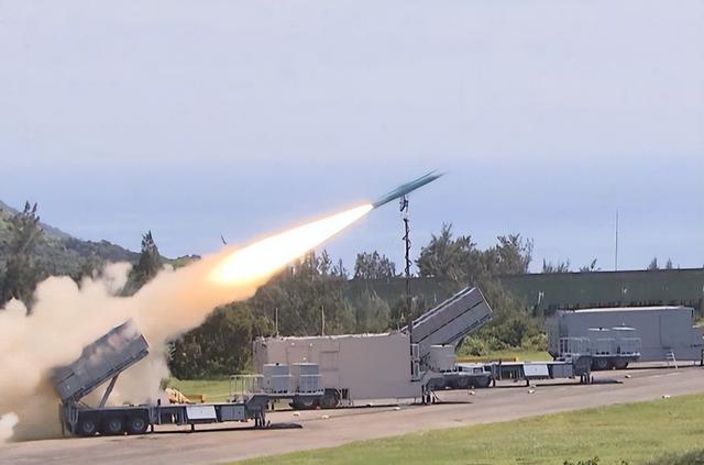 雄风系列导弹,中国国防力量的骄傲,雄风系列导弹,中国国防力量的璀璨明珠