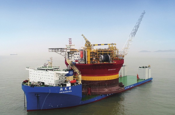 半潜船高清图片,揭示神秘的海上巨无霸,半潜船高清图片,探索海上巨无霸的奥秘