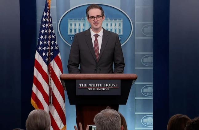 中美岛礁争夺战，中国的战略布局与前瞻视野，中美岛礁争夺战，中国战略布局与前瞻视野解析