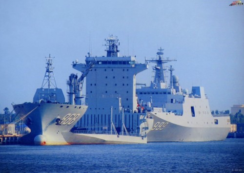 探索昆明舰徽,揭秘中国海军新战舰的荣耀象征,昆明舰徽揭秘,中国海军新战舰的荣耀象征