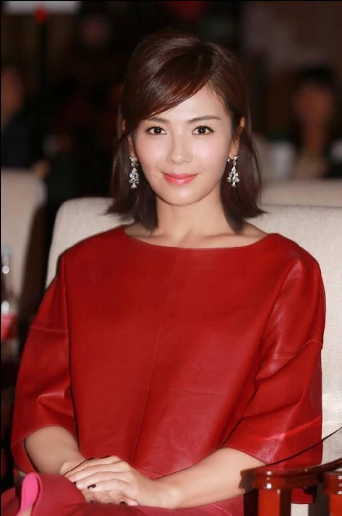 文工团美女,璀璨之光照亮艺术舞台,文工团美女,璀璨之光闪耀艺术舞台