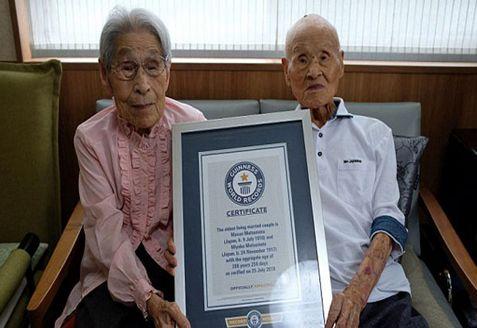 速度80节的军舰，海洋上的极速先锋，海洋极速先锋，80节高速军舰驰骋大海