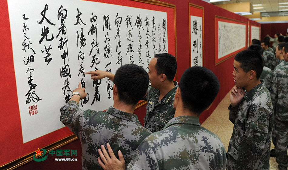 庆祝胜利,93周年胜利日大阅兵合唱的壮丽篇章,胜利日大阅兵合唱,庆祝胜利壮丽篇章,93周年荣耀时刻