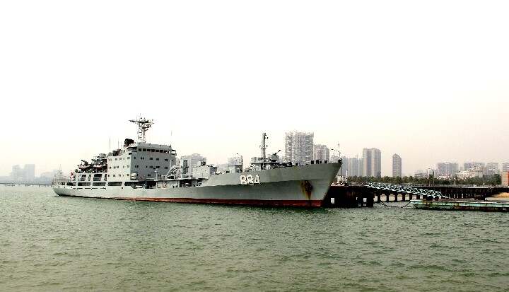 湛江十里军港的壮丽画卷——一座军港的详细介绍，湛江十里军港的壮丽画卷，军港深度探秘