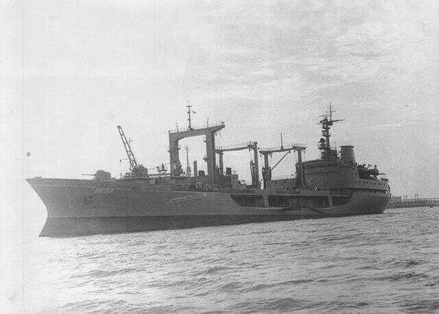 探索中国海军的新型补给舰,1559V型补给舰,揭秘中国海军新型补给舰,揭秘强大补给舰1559V型的全方位解析