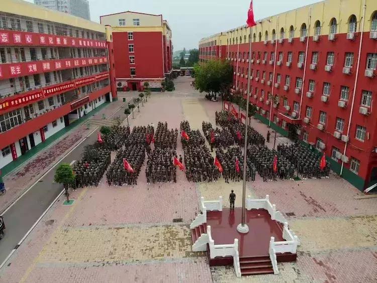 如何选择学校学习无人机专业，探索最佳教育路径，如何选择学校学习无人机专业，最佳教育路径探索