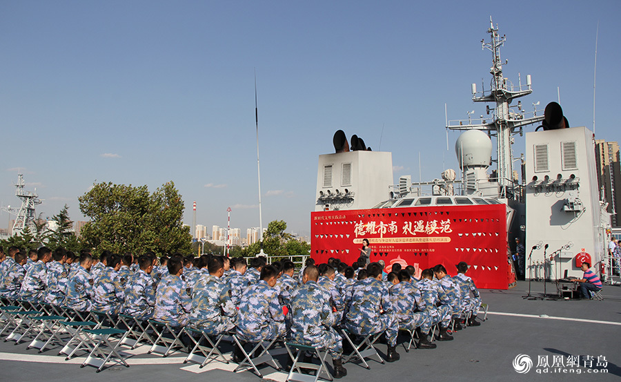 青岛海军防一支,守护海洋安全的钢铁长城,青岛海军第一防线,海洋安全的钢铁长城守护者