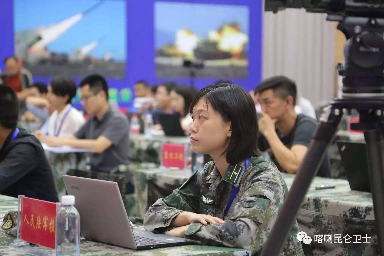陆军首位新闻发言人亮相，重塑军事透明与公众沟通的新篇章，陆军首位新闻发言人亮相，开启军事透明与公众沟通新篇章