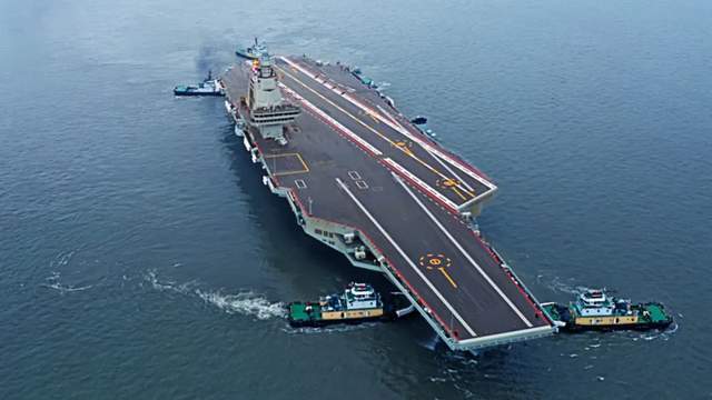 外国人眼中的福建舰,探索与启示,外国人视角下的福建舰,探索之旅与启示