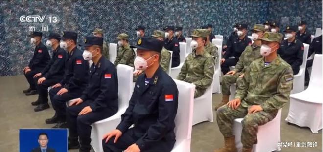 探索未来,走近中国海军的崭新形象——21世纪海军作训服,中国海军崭新形象探索,21世纪海军作训服与未来展望