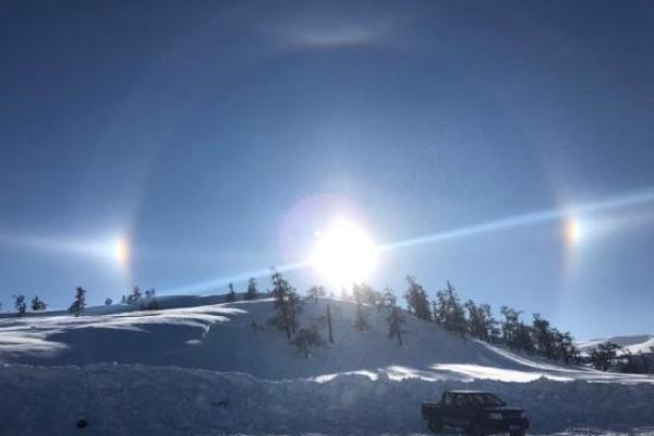 王中王三肖选一肖蓝月亮,探寻背后的神秘与魅力,王中王三肖选一肖蓝月亮,神秘魅力背后的探寻