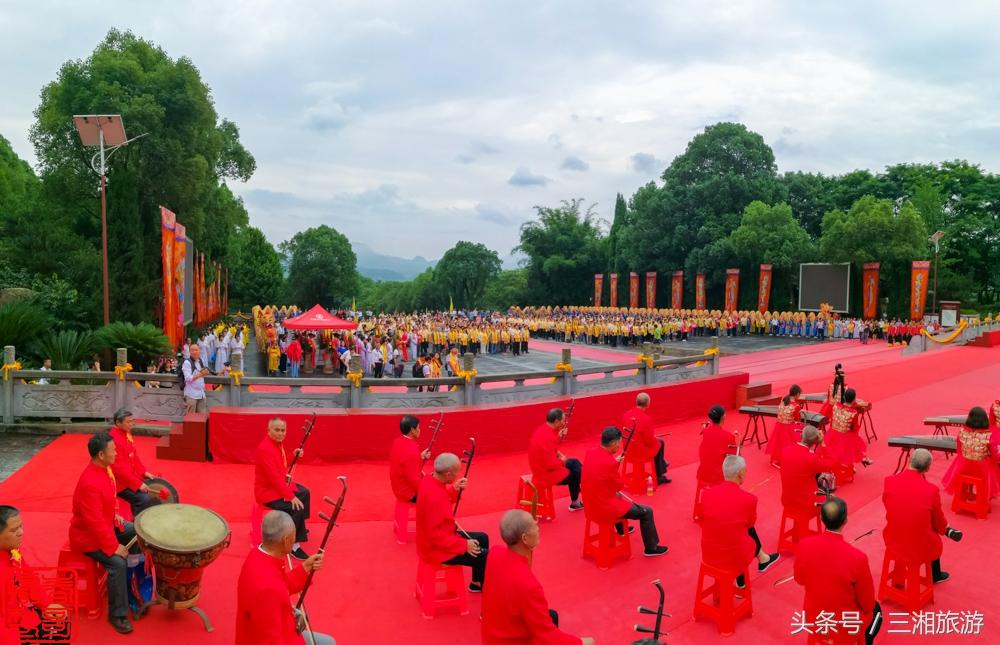 仪仗队阅兵视频,回顾与展望 2017年的壮丽瞬间,回顾与展望,2017年阅兵仪仗队壮丽瞬间回顾视频