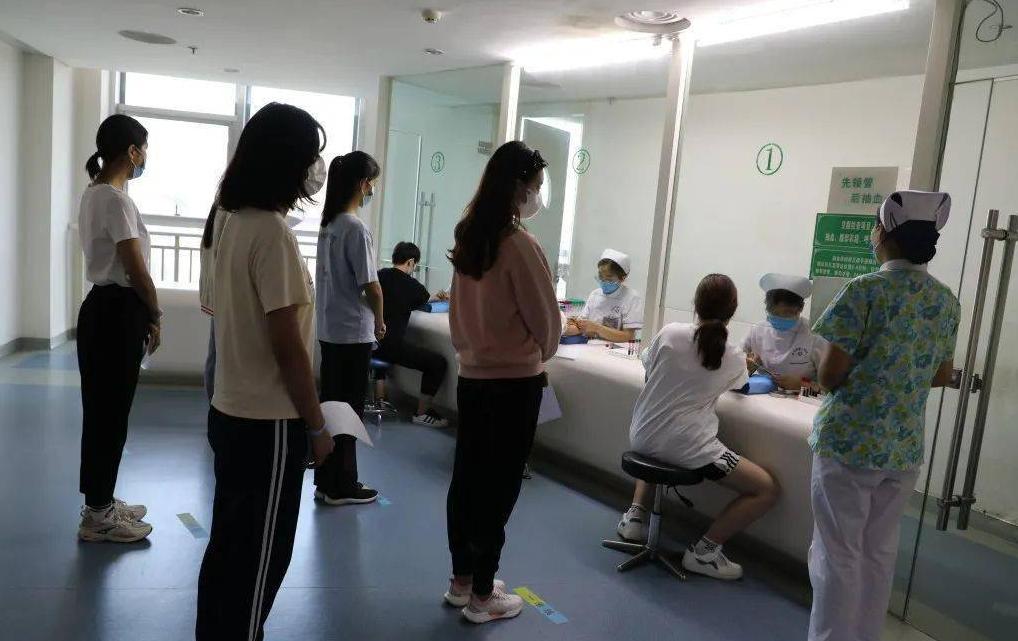 当兵体检的真实尴尬图片,揭示过程与挑战,当兵体检过程中的真实尴尬与挑战揭秘