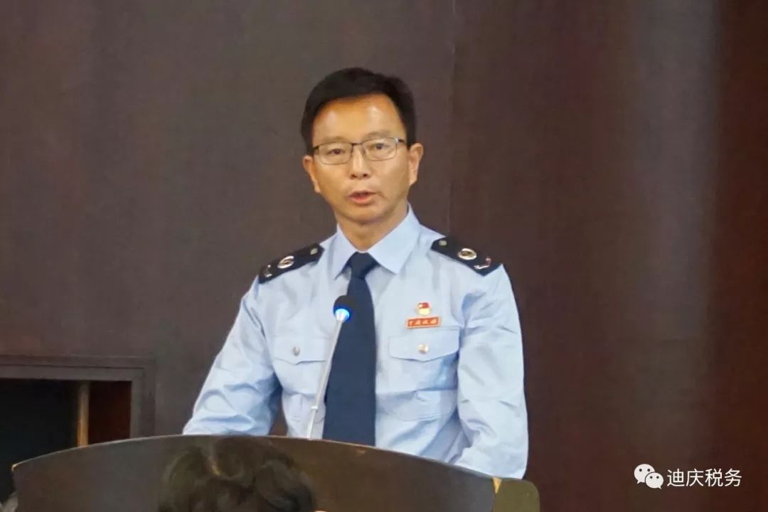 李清学的典型事迹,奋斗与奉献的典范,李清学,奋斗与奉献的典范,事迹感人至深