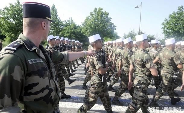 中国阅兵海军方阵，展现海上力量之风采，中国海军方阵阅兵，展现海上力量风采