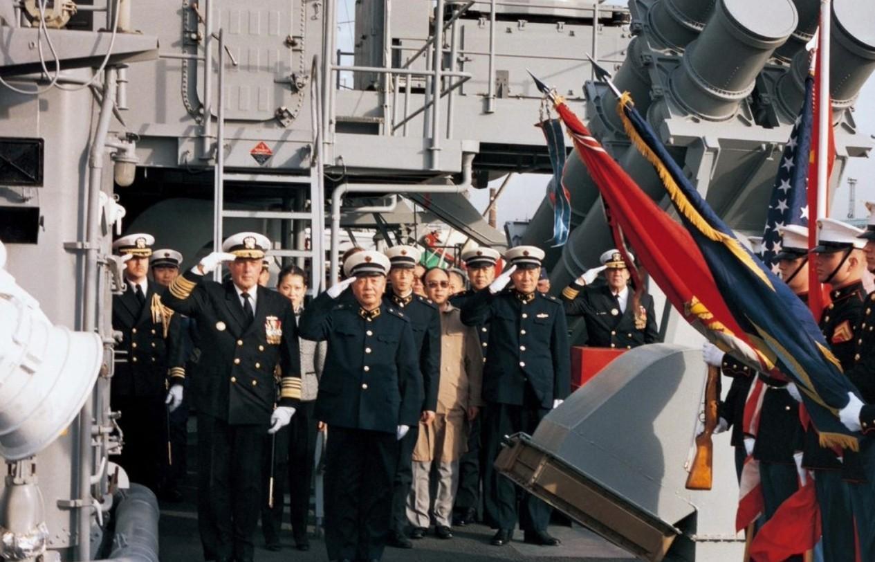 上海吴淞军港舰艇一览,上海吴淞军港舰艇全景展示