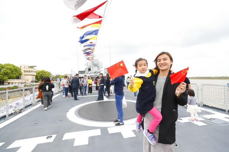 上海吴淞军港舰艇一览,上海吴淞军港舰艇全景展示