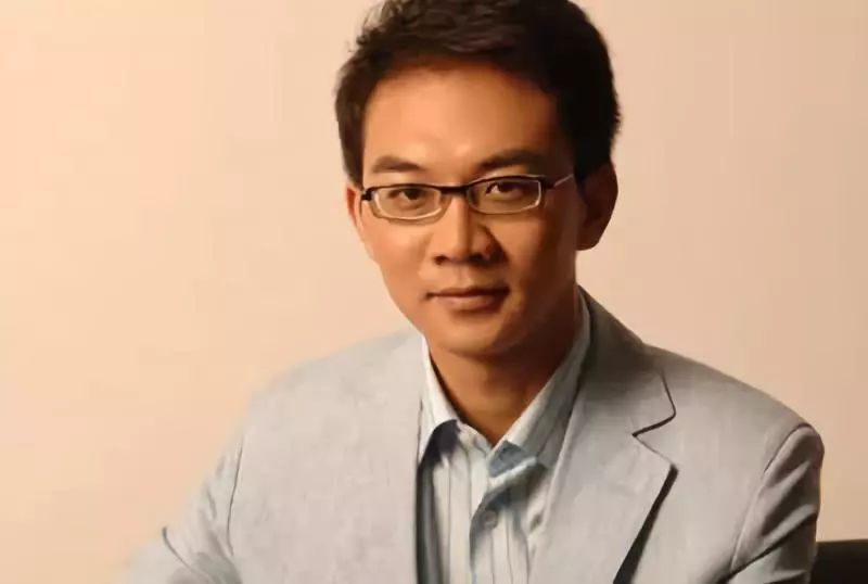 国际观察主持的角色与职责,国际观察主持的角色与职责解析