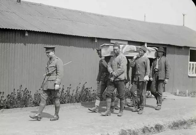 海军成立75周年舰艇开放日,展示力量与荣耀,共筑海洋强国梦,海军成立75周年舰艇开放日,展示力量与荣耀,共筑海洋梦之舟启航